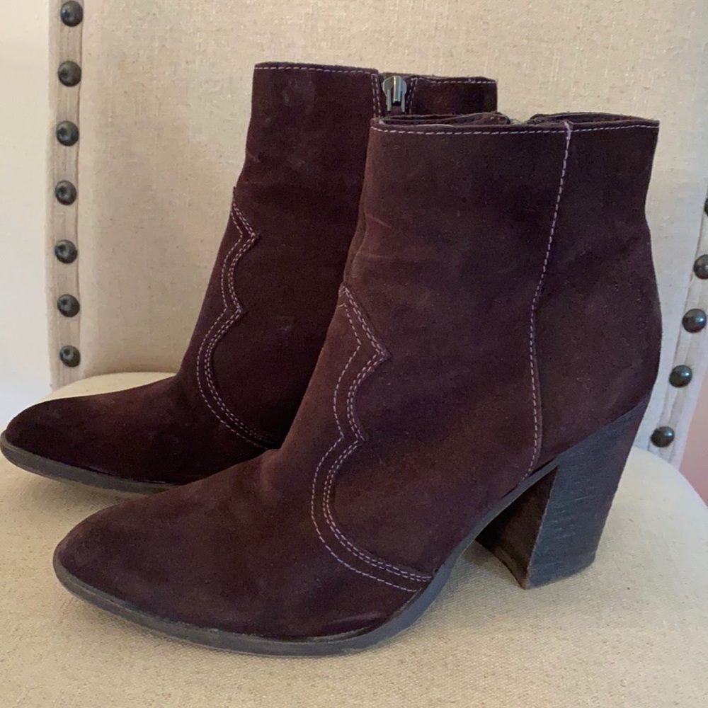 Dolce Vita Women’s Suede Western Purple Plum Ankle Boots 8.5